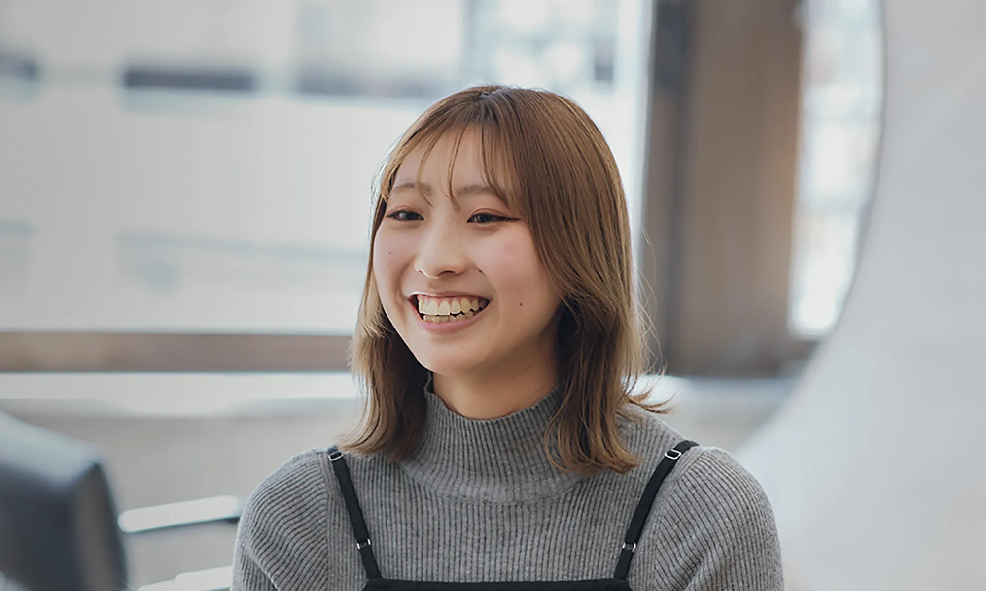 INTERVIEW 04